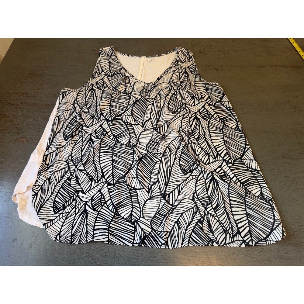 Loft Outlet Womens XL Tank Top Black White Tropical Leaf Print Mixed Media VNeck